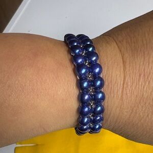Elegant Blue Pearl Bracelet